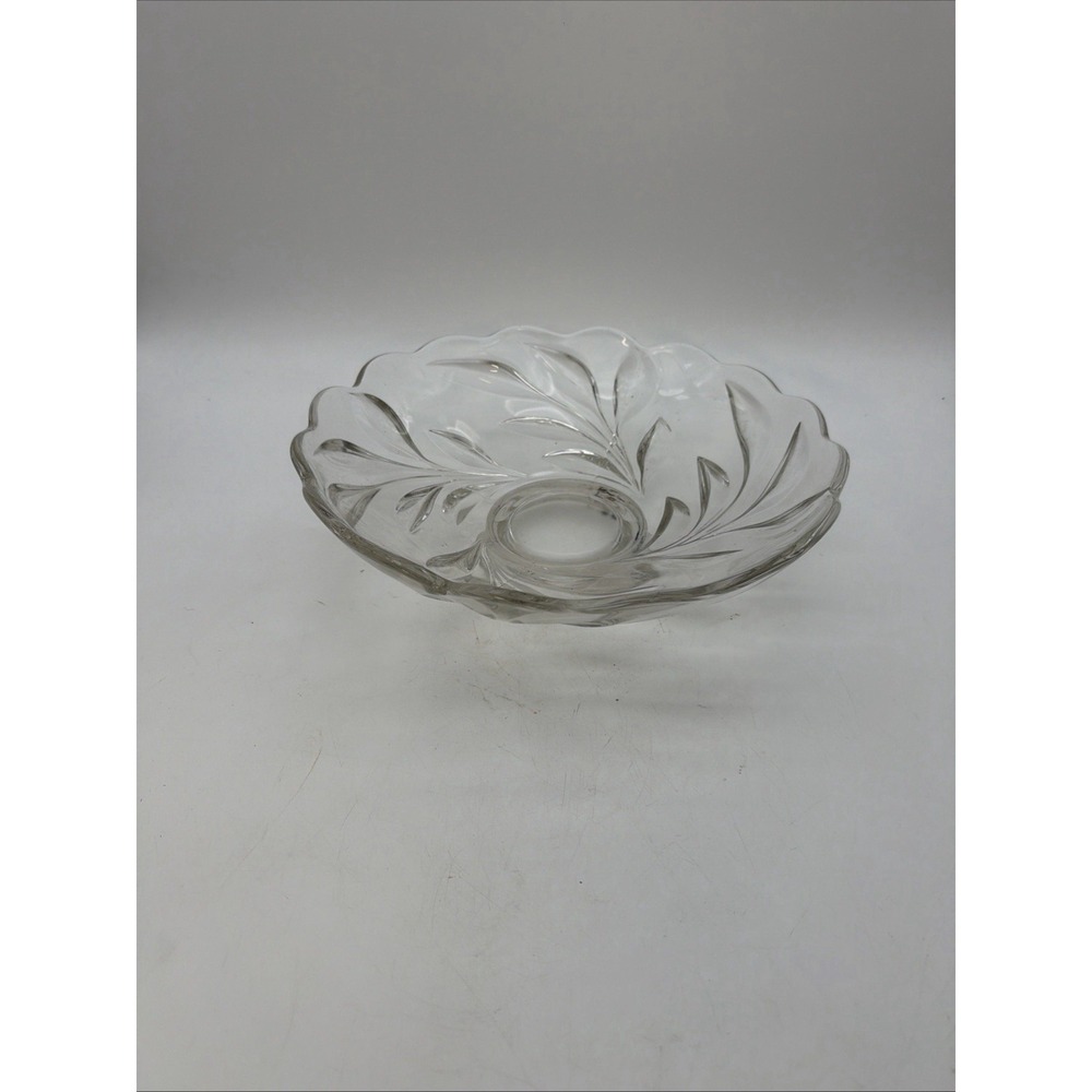 Heavy Vintage Indiana Glass 11.5" Bowl Willow / Oleander / Footed